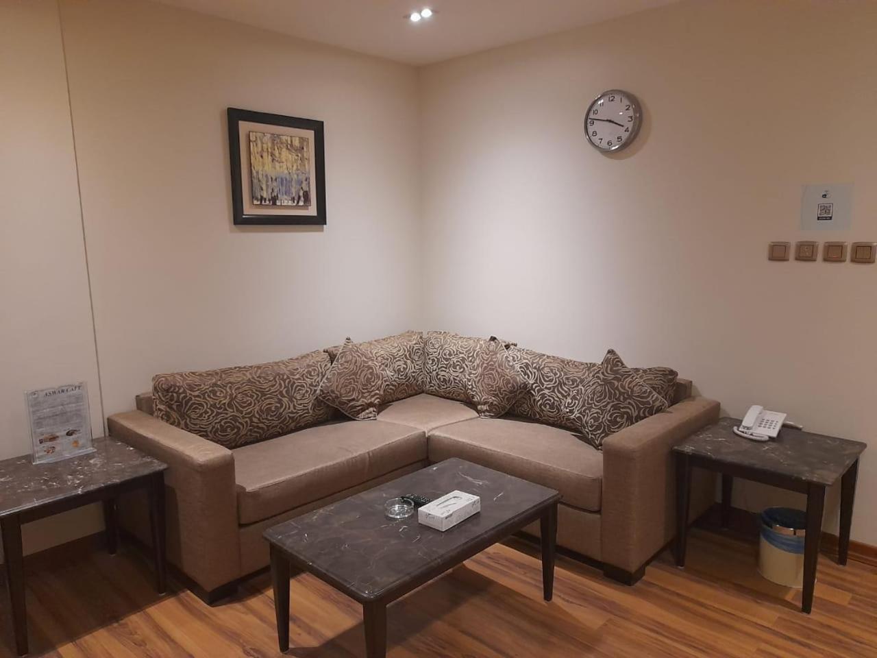 Aswar Hotel Suites Khobar Extérieur photo